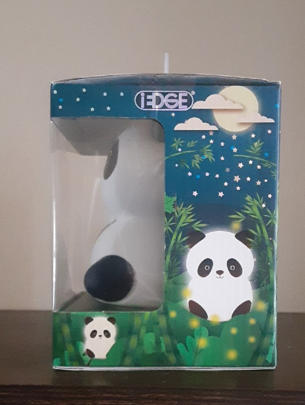 edge Panda Squishy Desk Light - Picture 2 of 5